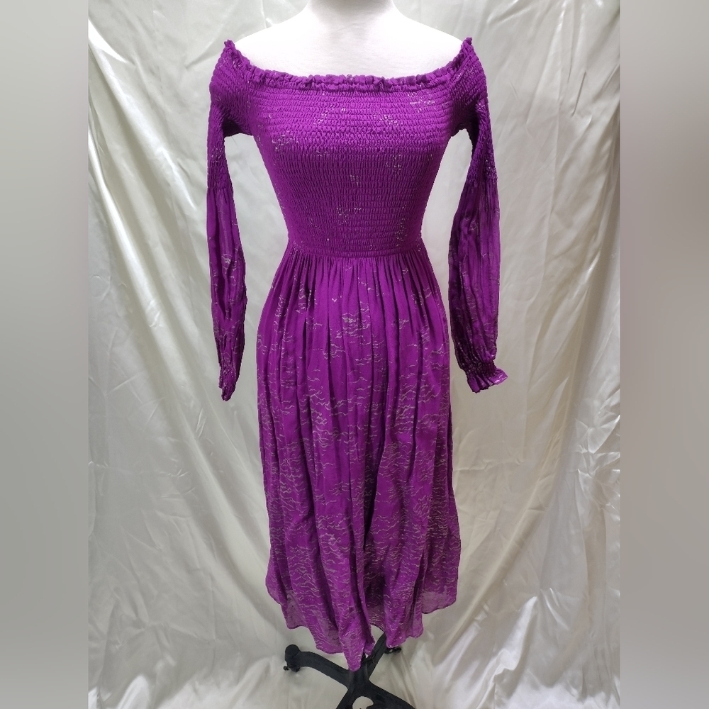 Free People Off-Shoulder Smocked Silver Foil Print Dress XS Purple Romantic Boho - Picture 3 of 10